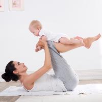 Yoga parents-bébés 0/1 an - à l'Espace Pierre Cot